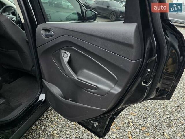 Черный Форд Эскейп, объемом двигателя 1.5 л и пробегом 86 тыс. км за 13999 $, фото 14 на Automoto.ua