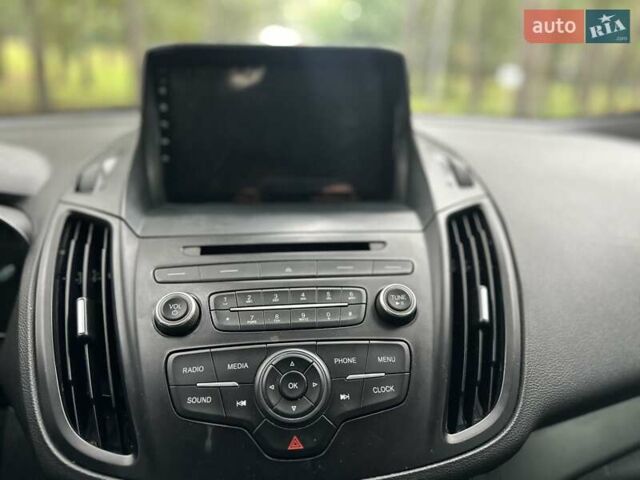 Черный Форд Эскейп, объемом двигателя 2.49 л и пробегом 129 тыс. км за 12450 $, фото 22 на Automoto.ua