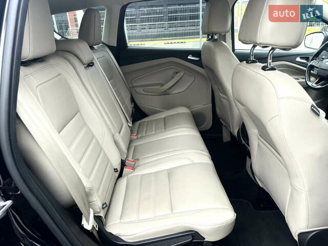 Чорний Форд Ескейп, об'ємом двигуна 1.5 л та пробігом 219 тис. км за 10499 $, фото 19 на Automoto.ua