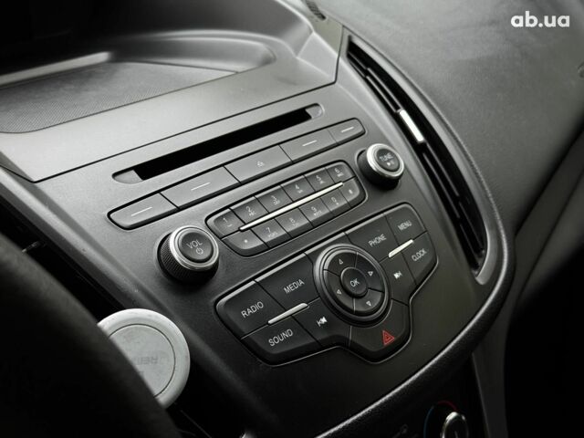 Черный Форд Эскейп, объемом двигателя 2.5 л и пробегом 201 тыс. км за 15290 $, фото 19 на Automoto.ua