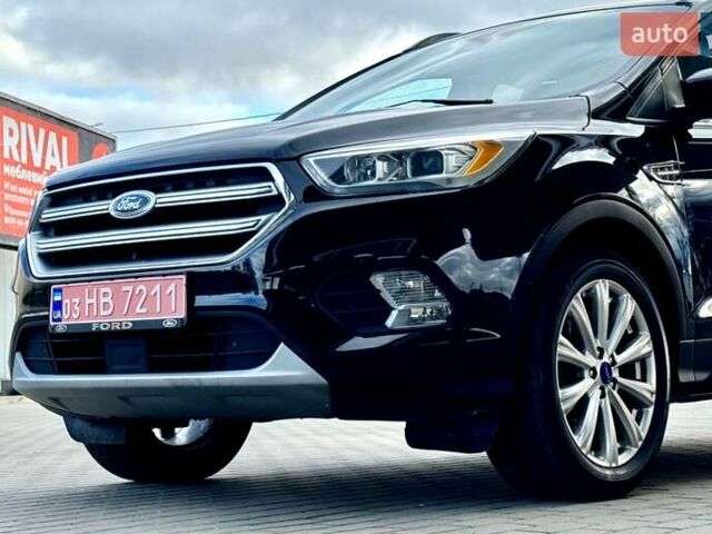 Чорний Форд Ескейп, об'ємом двигуна 1.5 л та пробігом 239 тис. км за 12300 $, фото 11 на Automoto.ua