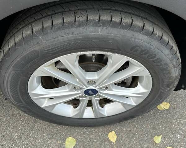 Форд Эскейп 2017 в Киеве на Automoto.ua Черный Форд Эскейп, объемом двигателя 1.5 л и пробегом 88 тыс. км за 11990 $, фото 8 на Automoto.ua