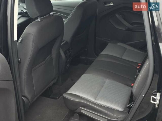 Черный Форд Эскейп, объемом двигателя 1.5 л и пробегом 86 тыс. км за 13999 $, фото 1 на Automoto.ua