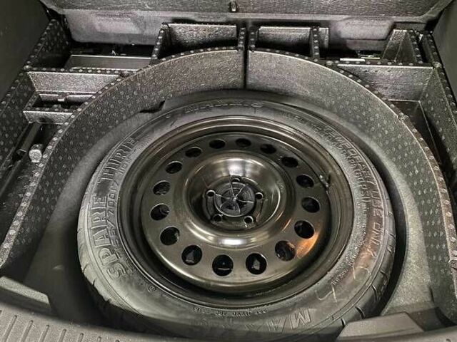 Черный Форд Эскейп, объемом двигателя 2 л и пробегом 165 тыс. км за 9500 $, фото 11 на Automoto.ua