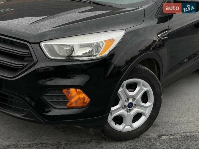 Черный Форд Эскейп, объемом двигателя 2.5 л и пробегом 164 тыс. км за 13198 $, фото 2 на Automoto.ua