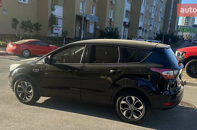 Форд Эскейп 2017 в Киеве на Automoto.ua Черный Форд Эскейп, объемом двигателя 2.5 л и пробегом 197 тыс. км за 11100 $, фото 3 на Automoto.ua