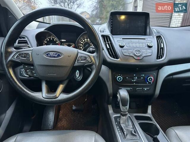 Черный Форд Эскейп, объемом двигателя 2.49 л и пробегом 137 тыс. км за 12400 $, фото 22 на Automoto.ua