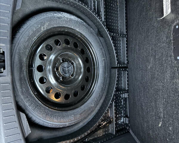 Черный Форд Эскейп, объемом двигателя 1.5 л и пробегом 265 тыс. км за 9799 $, фото 5 на Automoto.ua