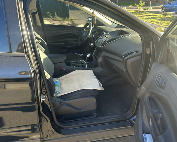 Форд Эскейп 2017 в Киеве на Automoto.ua Черный Форд Эскейп, объемом двигателя 2.5 л и пробегом 197 тыс. км за 11100 $, фото 4 на Automoto.ua