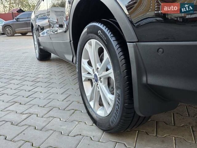 Черный Форд Эскейп, объемом двигателя 1.5 л и пробегом 106 тыс. км за 10999 $, фото 38 на Automoto.ua