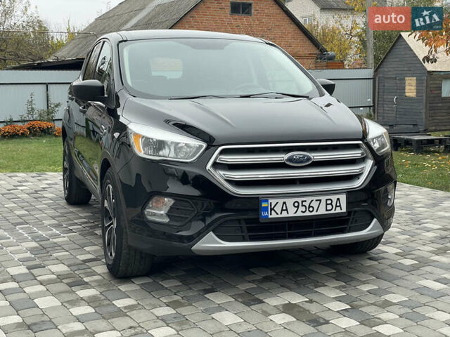 Черный Форд Эскейп, объемом двигателя 2.5 л и пробегом 197 тыс. км за 13000 $, фото 4 на Automoto.ua