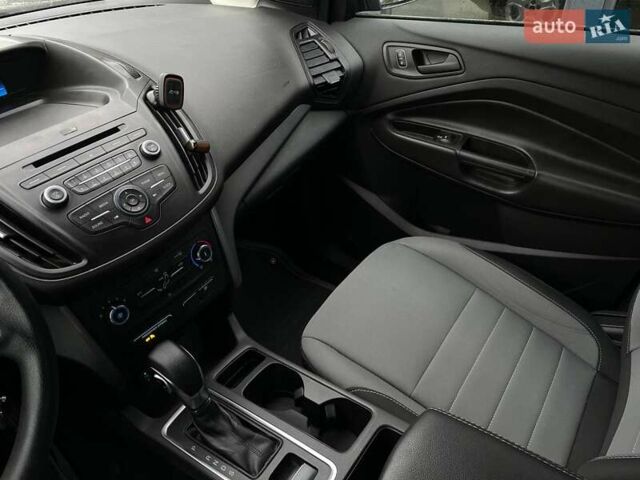 Черный Форд Эскейп, объемом двигателя 2.5 л и пробегом 164 тыс. км за 13198 $, фото 35 на Automoto.ua