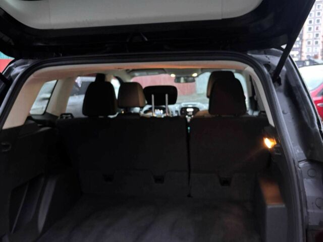 Чорний Форд Ескейп, об'ємом двигуна 1.5 л та пробігом 234 тис. км за 10899 $, фото 7 на Automoto.ua