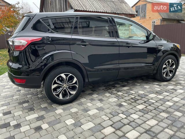 Черный Форд Эскейп, объемом двигателя 2.5 л и пробегом 197 тыс. км за 13000 $, фото 10 на Automoto.ua