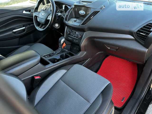 Черный Форд Эскейп, объемом двигателя 1.5 л и пробегом 128 тыс. км за 11300 $, фото 18 на Automoto.ua