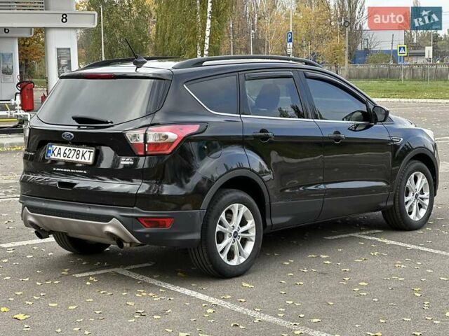 Форд Эскейп 2017 в Киеве на Automoto.ua Черный Форд Эскейп, объемом двигателя 1.5 л и пробегом 88 тыс. км за 11990 $, фото 4 на Automoto.ua