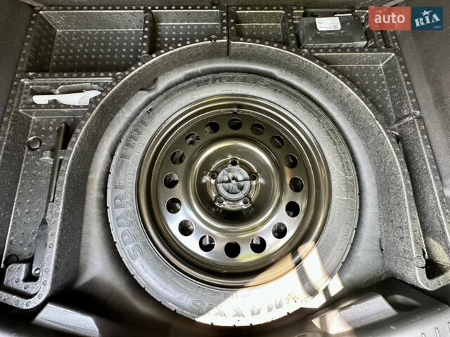 Чорний Форд Ескейп, об'ємом двигуна 1.5 л та пробігом 187 тис. км за 12999 $, фото 56 на Automoto.ua