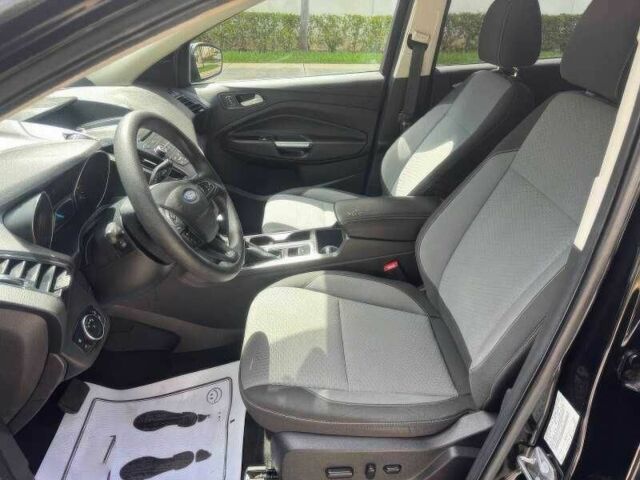 Чорний Форд Ескейп, об'ємом двигуна 1.5 л та пробігом 67 тис. км за 7000 $, фото 8 на Automoto.ua