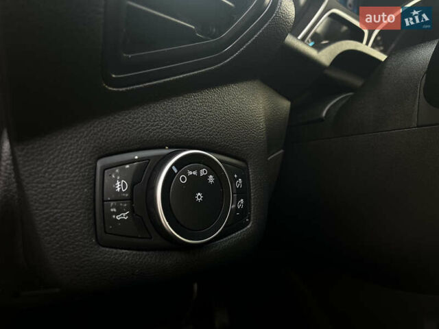 Черный Форд Эскейп, объемом двигателя 1.5 л и пробегом 151 тыс. км за 11990 $, фото 47 на Automoto.ua