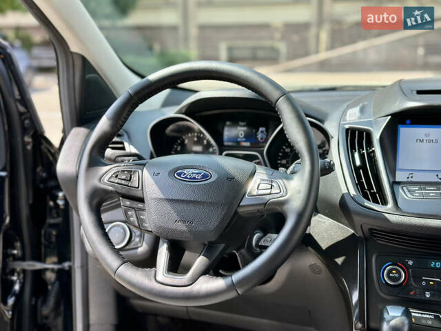 Чорний Форд Ескейп, об'ємом двигуна 1.5 л та пробігом 187 тис. км за 12999 $, фото 47 на Automoto.ua