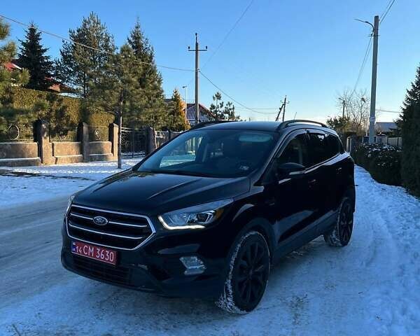 Чорний Форд Ескейп, об'ємом двигуна 1.5 л та пробігом 210 тис. км за 11999 $, фото 6 на Automoto.ua
