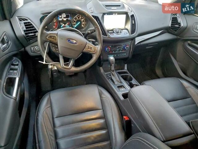 Черный Форд Эскейп, объемом двигателя 2 л и пробегом 74 тыс. км за 1900 $, фото 7 на Automoto.ua