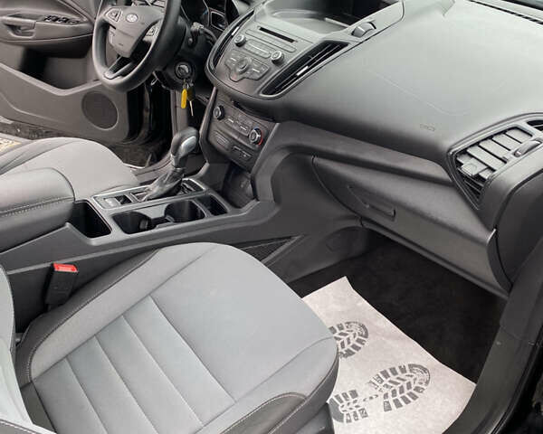 Черный Форд Эскейп, объемом двигателя 2.5 л и пробегом 188 тыс. км за 10900 $, фото 9 на Automoto.ua