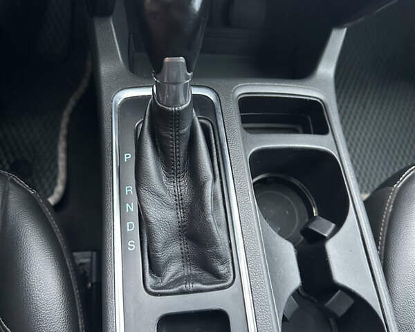 Чорний Форд Ескейп, об'ємом двигуна 2 л та пробігом 208 тис. км за 10700 $, фото 18 на Automoto.ua