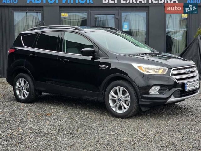 Черный Форд Эскейп, объемом двигателя 1.5 л и пробегом 86 тыс. км за 13999 $, фото 3 на Automoto.ua