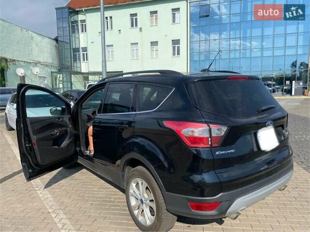 Чорний Форд Ескейп, об'ємом двигуна 1.5 л та пробігом 150 тис. км за 12200 $, фото 4 на Automoto.ua