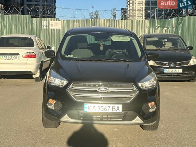 Форд Эскейп 2017 в Киеве на Automoto.ua Черный Форд Эскейп, объемом двигателя 2.5 л и пробегом 197 тыс. км за 11100 $, фото 1 на Automoto.ua