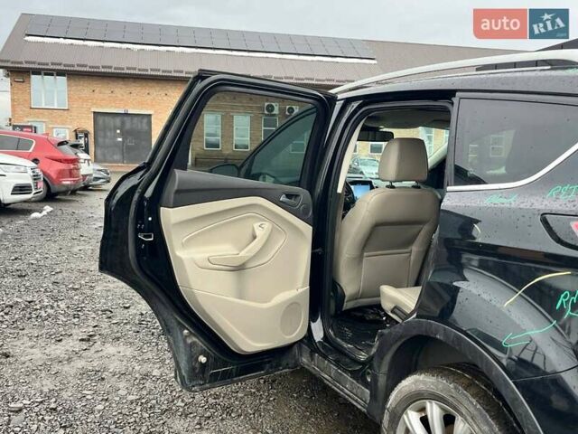 Черный Форд Эскейп, объемом двигателя 2 л и пробегом 194 тыс. км за 9600 $, фото 24 на Automoto.ua