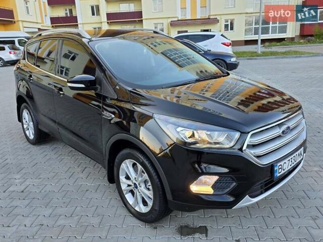 Черный Форд Эскейп, объемом двигателя 1.5 л и пробегом 106 тыс. км за 10999 $, фото 16 на Automoto.ua