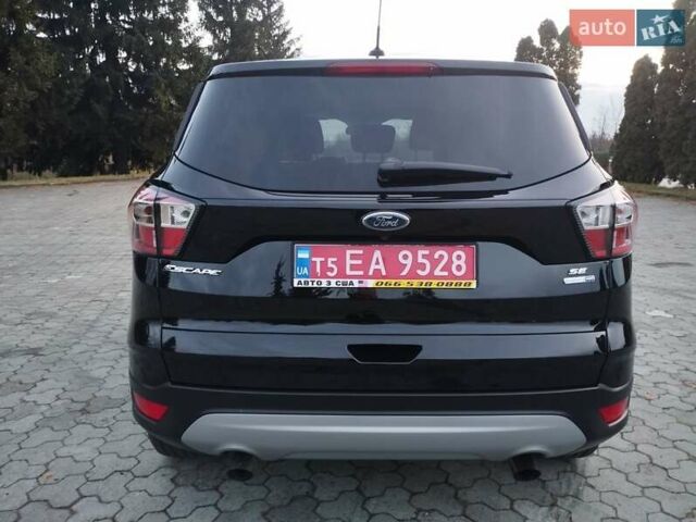 Чорний Форд Ескейп, об'ємом двигуна 1.5 л та пробігом 218 тис. км за 11000 $, фото 4 на Automoto.ua