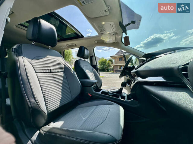 Чорний Форд Ескейп, об'ємом двигуна 1.5 л та пробігом 187 тис. км за 12999 $, фото 48 на Automoto.ua