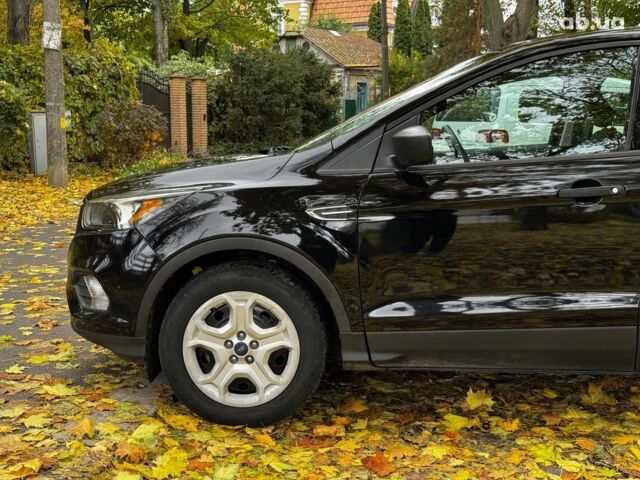 Черный Форд Эскейп, объемом двигателя 2.5 л и пробегом 201 тыс. км за 15290 $, фото 10 на Automoto.ua