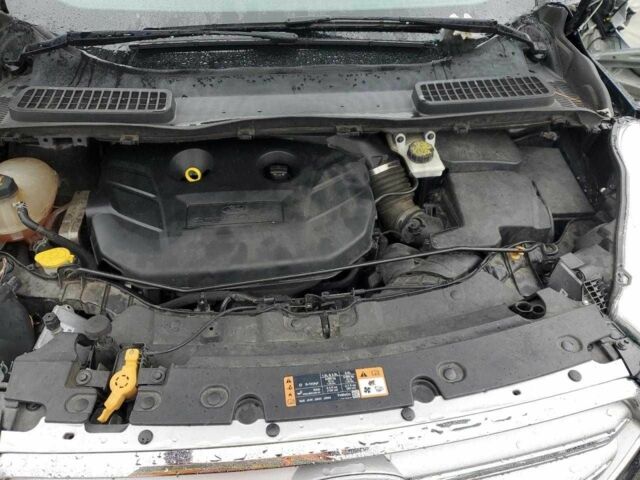 Чорний Форд Ескейп, об'ємом двигуна 0 л та пробігом 73 тис. км за 8500 $, фото 11 на Automoto.ua