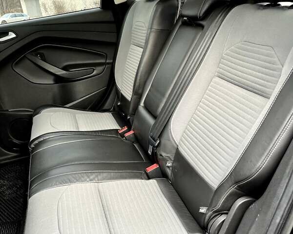 Чорний Форд Ескейп, об'ємом двигуна 2 л та пробігом 83 тис. км за 16900 $, фото 40 на Automoto.ua