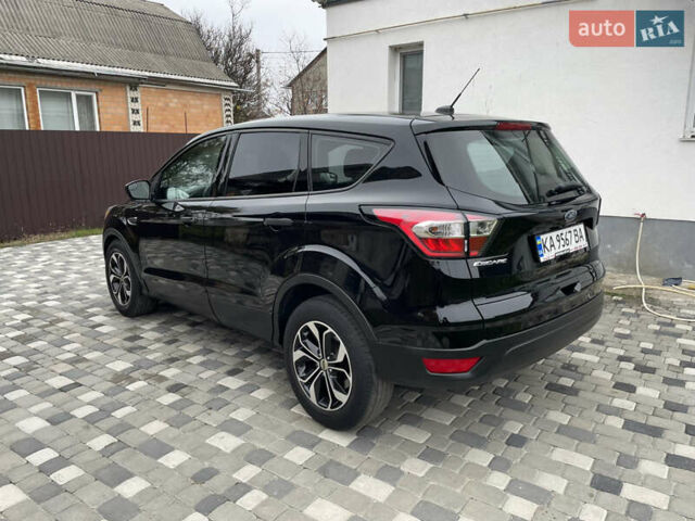 Черный Форд Эскейп, объемом двигателя 2.5 л и пробегом 197 тыс. км за 13000 $, фото 12 на Automoto.ua