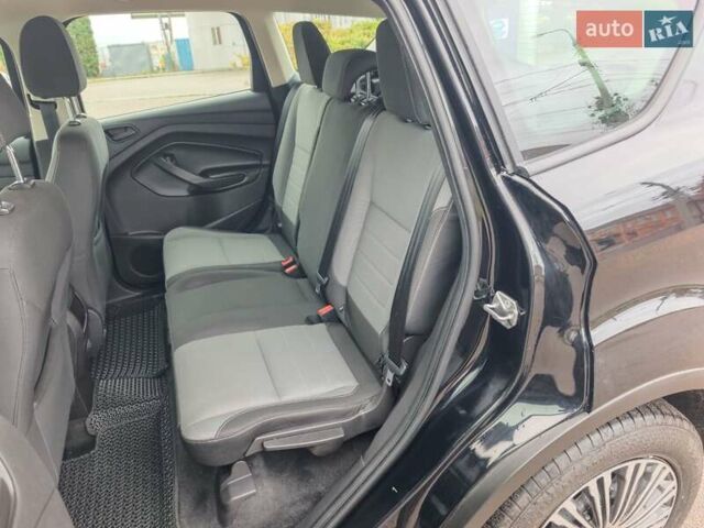 Черный Форд Эскейп, объемом двигателя 2.5 л и пробегом 187 тыс. км за 13500 $, фото 9 на Automoto.ua