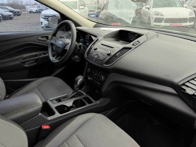 Черный Форд Эскейп, объемом двигателя 2.5 л и пробегом 136 тыс. км за 9400 $, фото 5 на Automoto.ua