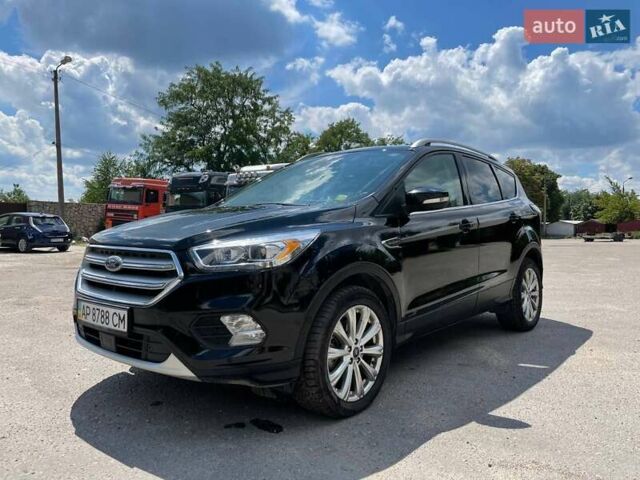 Форд Эскейп 2018 в Запорожье на Automoto.ua Черный Форд Эскейп, объемом двигателя 2 л и пробегом 32 тыс. км за 19000 $, фото 1 на Automoto.ua
