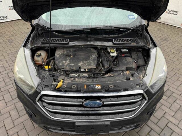 Черный Форд Эскейп, объемом двигателя 1.5 л и пробегом 151 тыс. км за 7500 $, фото 7 на Automoto.ua