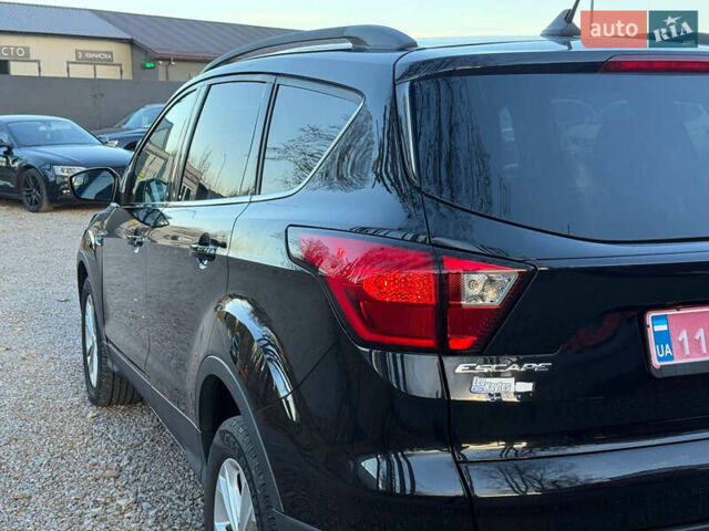 Черный Форд Эскейп, объемом двигателя 1.5 л и пробегом 147 тыс. км за 12600 $, фото 11 на Automoto.ua