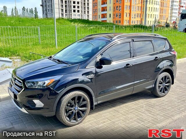 Черный Форд Эскейп, объемом двигателя 1.5 л и пробегом 207 тыс. км за 11550 $, фото 5 на Automoto.ua