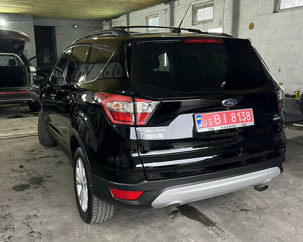 Черный Форд Эскейп, объемом двигателя 1.5 л и пробегом 170 тыс. км за 11200 $, фото 5 на Automoto.ua