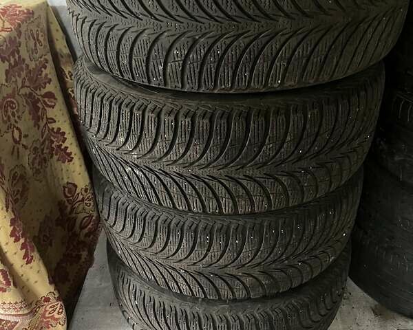 Черный Форд Эскейп, объемом двигателя 2.49 л и пробегом 151 тыс. км за 13100 $, фото 20 на Automoto.ua