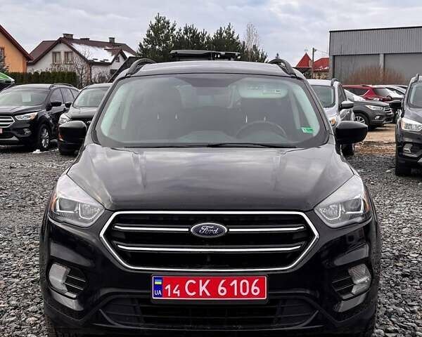 Черный Форд Эскейп, объемом двигателя 1.5 л и пробегом 189 тыс. км за 11499 $, фото 1 на Automoto.ua