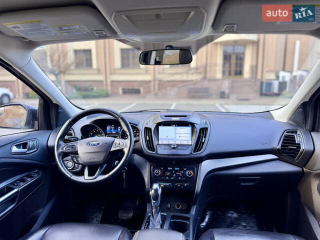 Черный Форд Эскейп, объемом двигателя 1.5 л и пробегом 143 тыс. км за 12999 $, фото 54 на Automoto.ua