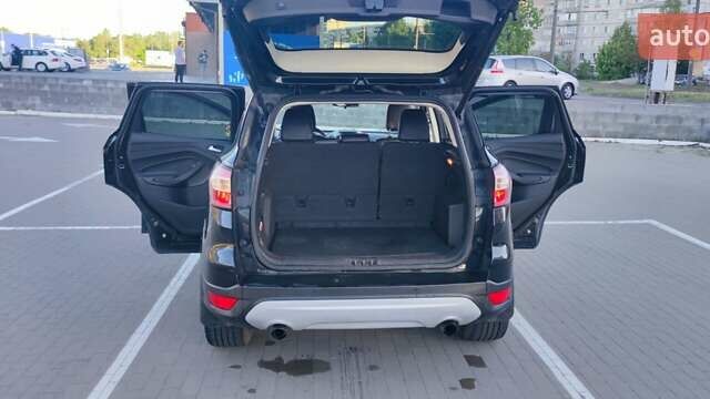 Чорний Форд Ескейп, об'ємом двигуна 1.5 л та пробігом 127 тис. км за 15500 $, фото 12 на Automoto.ua